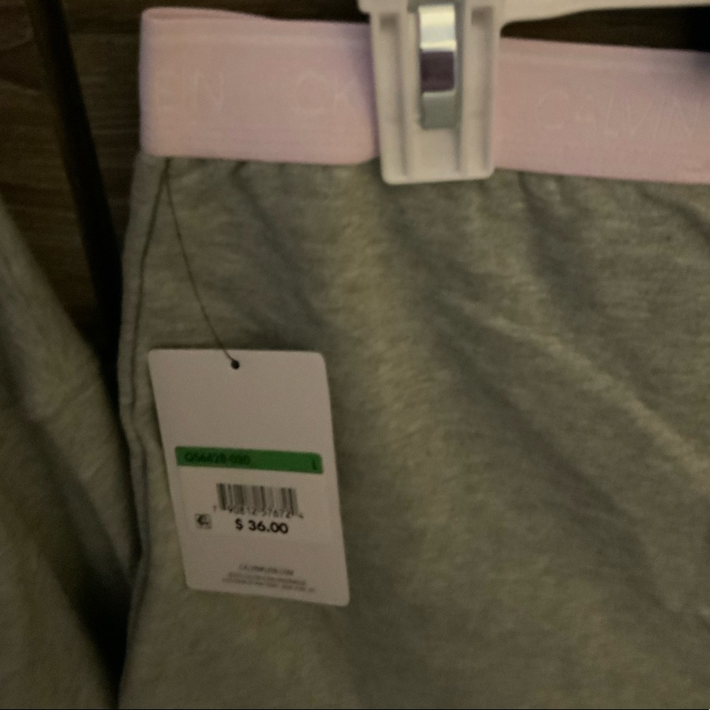 Calvin Klein PJ Set - Picture 10 of 12